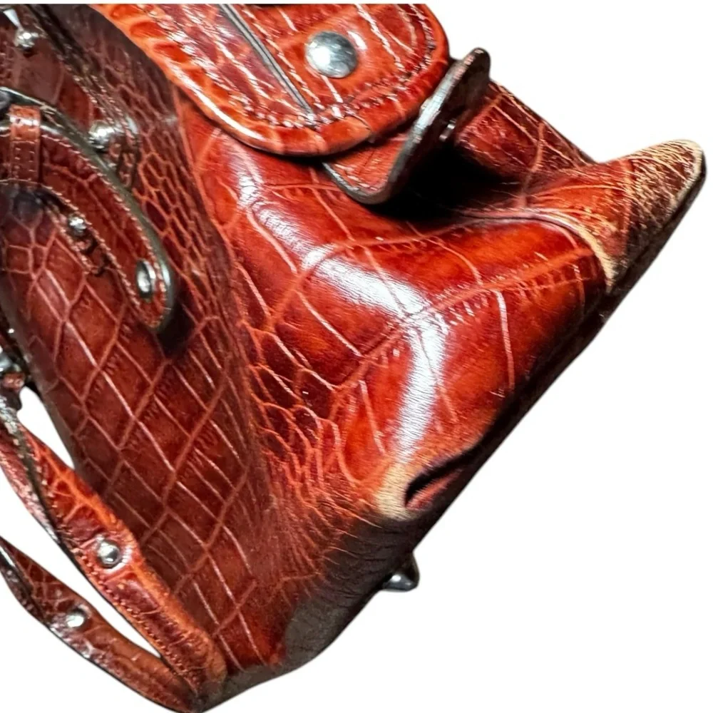 NORDSTROM Elegant Brown Crocodile-Embossed Leather Handbag